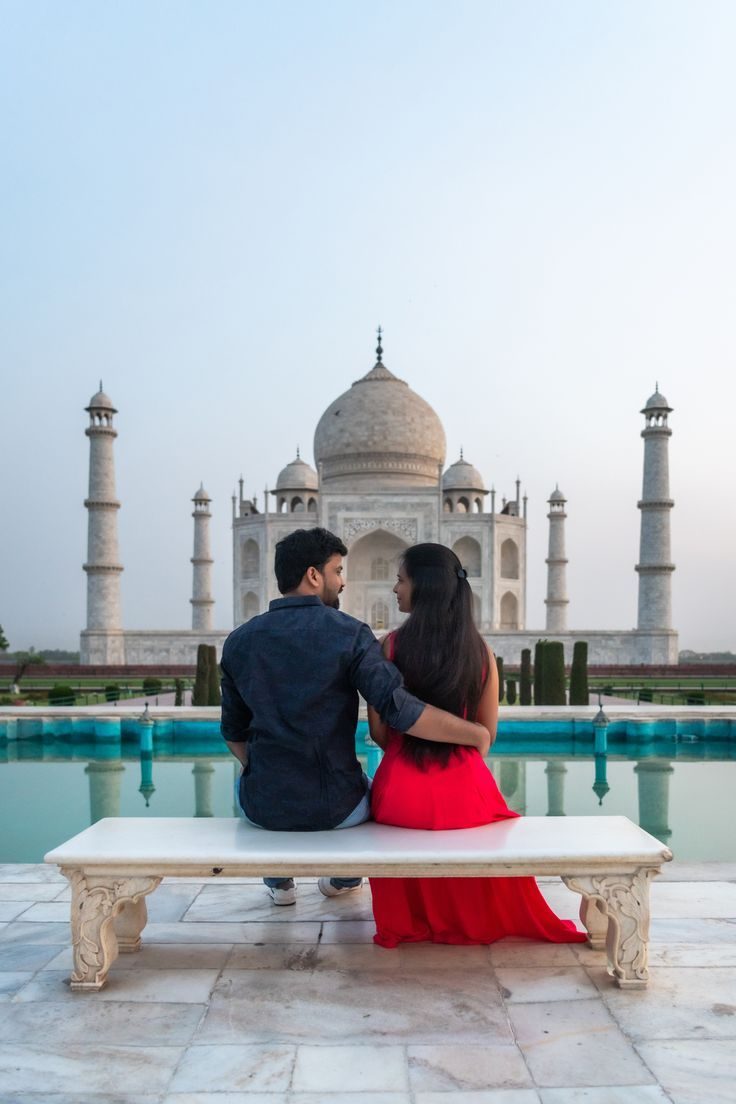 Taj Mahal Skip the Line Private Guided Tour